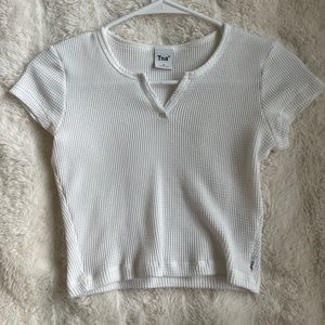 Aritzia crop top